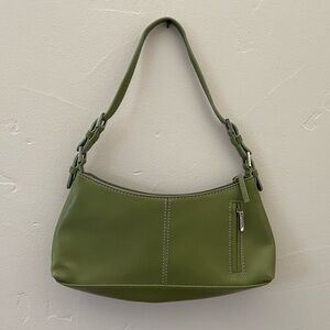 Like 🆕 Nine West Purse - Medium Green